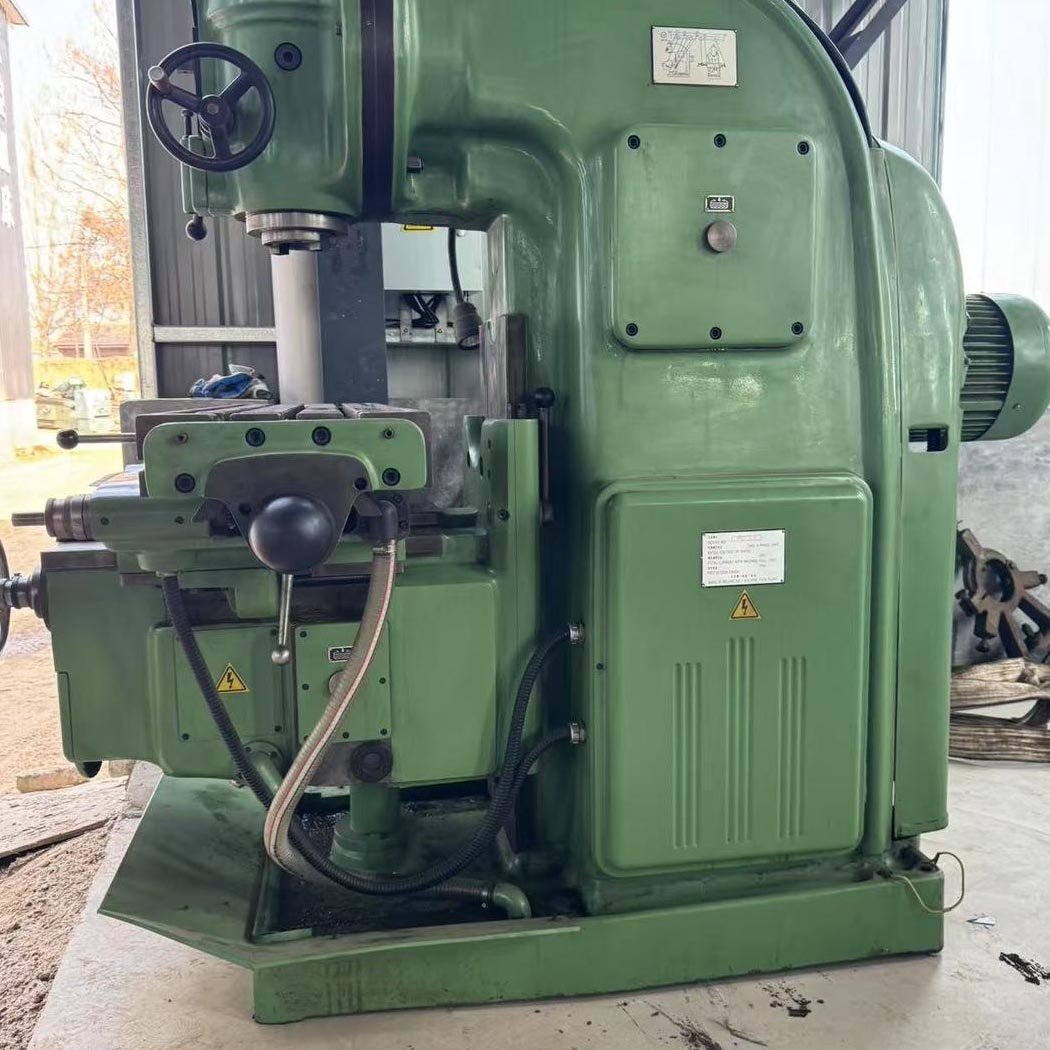 XA5032 Vertical Knee-Type Milling Machine – 320mm Table Width - 图片 5