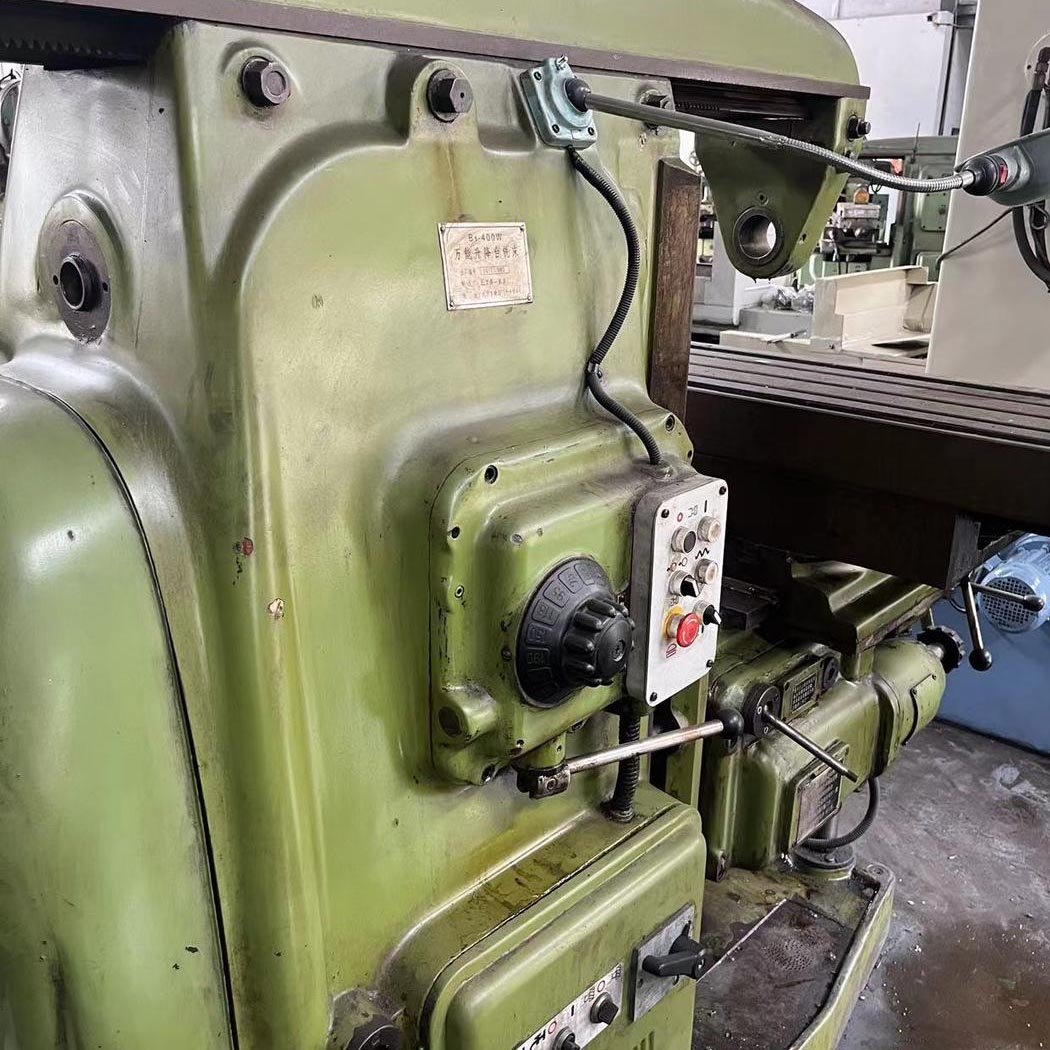 Beijing No.1 Machine Tool Plant B1-400W Universal Knee-Type Milling Machine - 图片 4